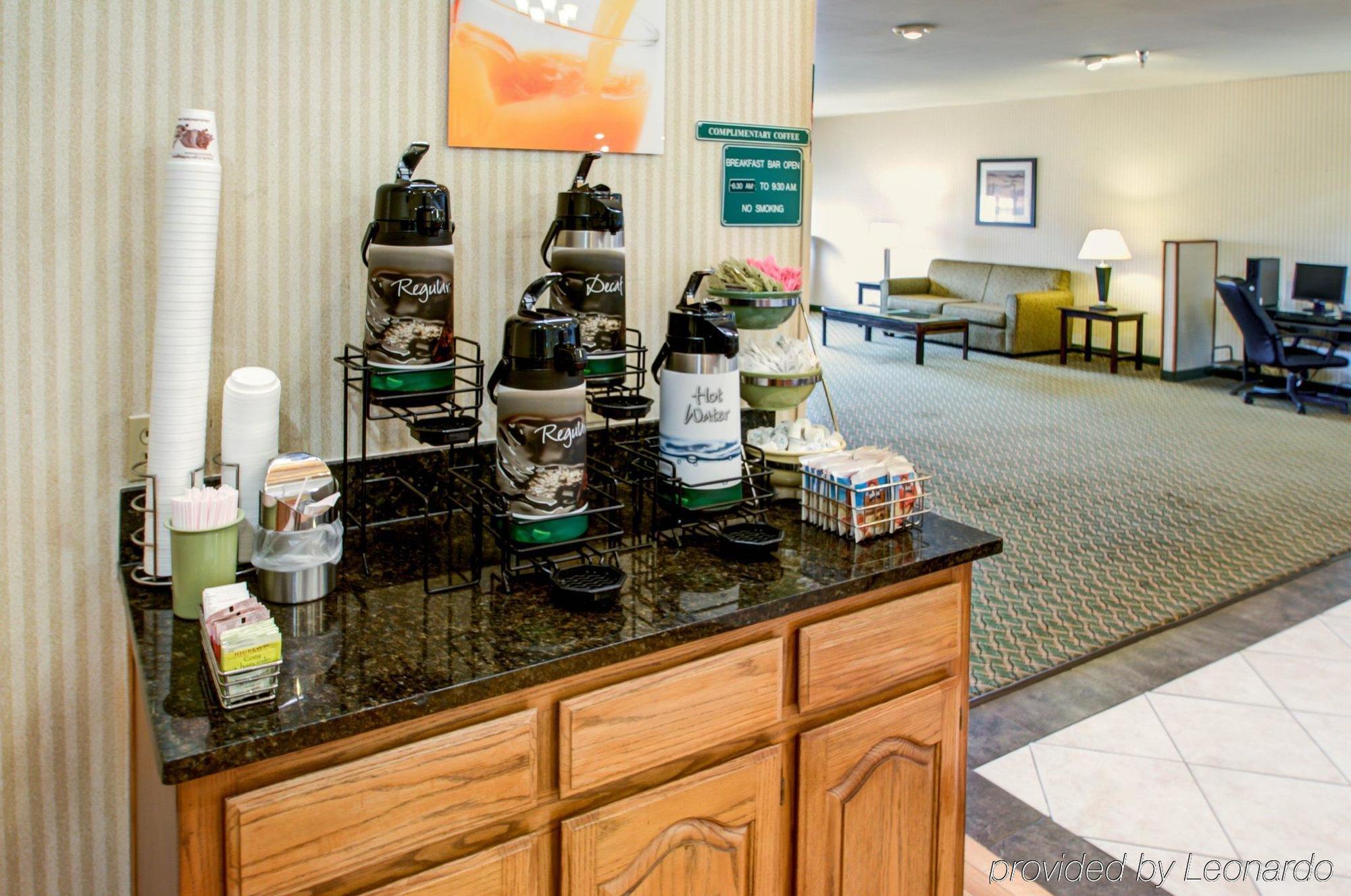 Quality Inn & Suites Grants - I-40 Екстер'єр фото